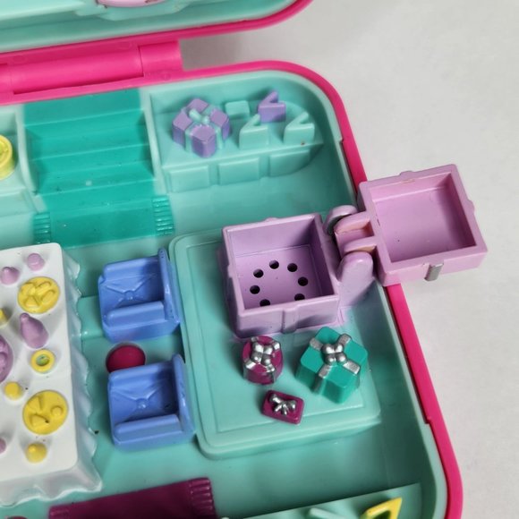 1989 Polly Pocket Polly's Birthday Party Time Surprise Vintage Bluebird - Picture 5 of 9
